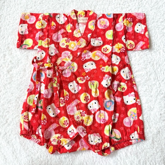 Sanrio Hello Kitty Baby Girls Jinbei Romper Yukata 6-12m Japan 70cm Red Kimono - Picture 1 of 3